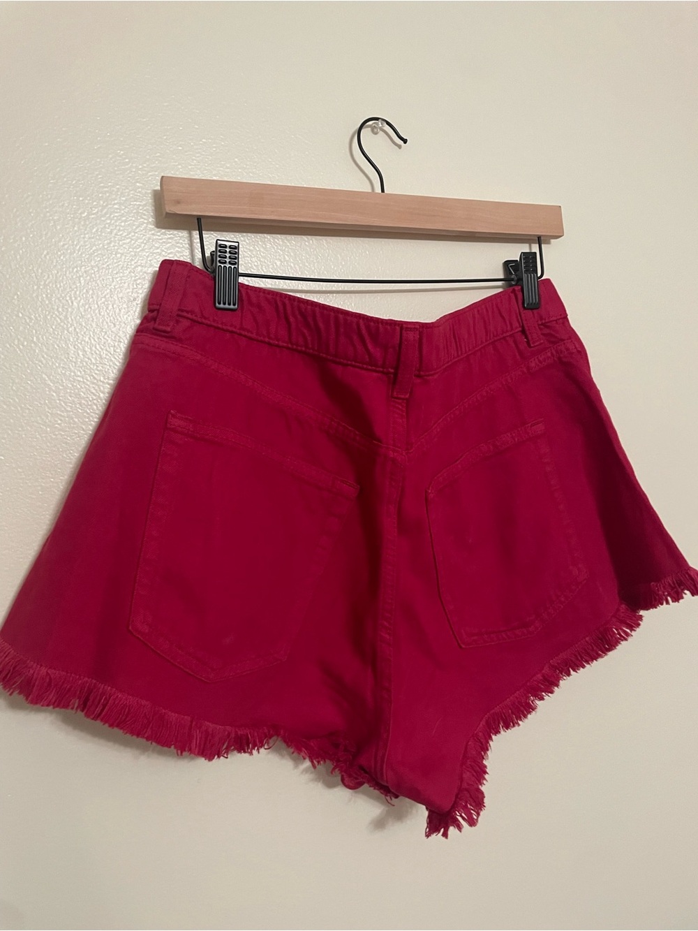H&M Frayed Hem Red Shorts - Picture 5 of 5
